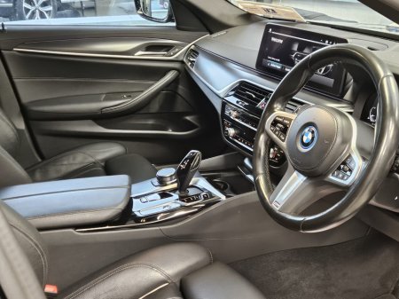 2023 BMW 5 Series 530e xDrive M Sport €39,950 thumbnail