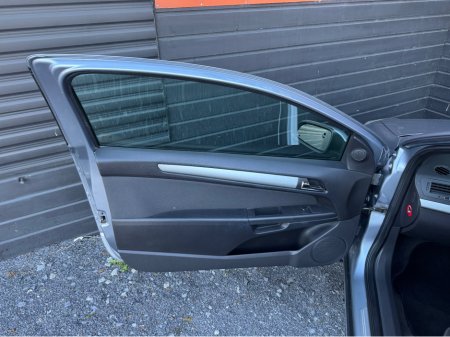 2007 Opel Astra - thumbnail 11