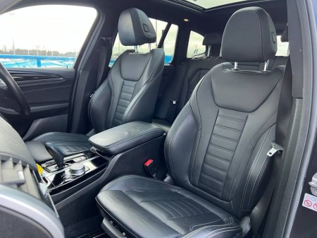 2022 BMW iX3 IX3 // OPENING PAN ROOF // LEATHER HEATED SEATS // DIGITAL CLUSTER // APPLE CARPLAY/ANDROID AUTO €25,900 thumbnail