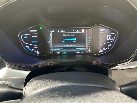 2020 Kia Niro - thumbnail 11