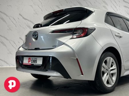 2019 Toyota Corolla Hybrid G Sport 1.8 Auto - Straight Sale Discount / 12 Months Warranty €18,950 thumbnail