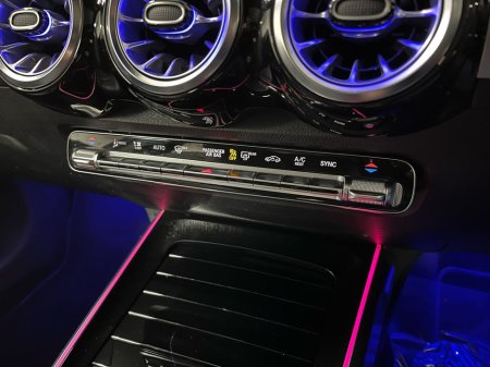 2024 Mercedes-Benz GLB - thumbnail 16