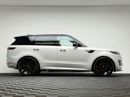 2026 Land Rover Range Rover Sport - thumbnail 8