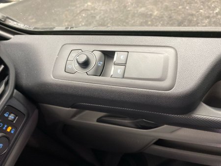 2026 Ford Transit Custom - thumbnail 19