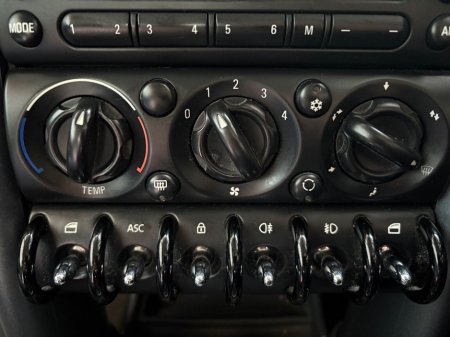 2006 MINI Hatch  €2,450 thumbnail