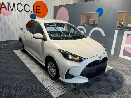 2020 Toyota Yaris YARIS AUTOMATIC 1.0  PETROL / 70k KMs /  AUTOMATIC / REVERSE CAMERA & MORE €15,950