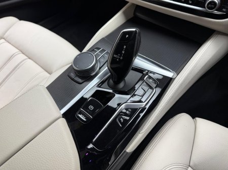 2020 BMW 5 Series 530E M SPORT €31,990 thumbnail