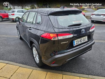 2023 Toyota Corolla Cross COROLLA CROSS LUNA 2.0 €32,500 thumbnail