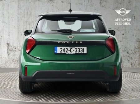 2024 MINI Hatch Cooper C 3 Door €34,900 thumbnail