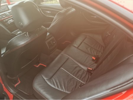 2012 BMW 3 Series - thumbnail 8