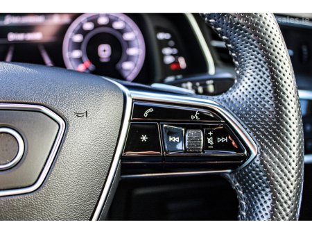 2019 Audi A6  €32,950 thumbnail