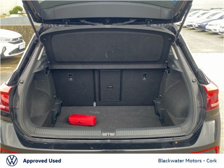 2023 Volkswagen T-Roc 1.0TSI 110BHP LIFE WITH REAR VIEW CAMERA €28,995 thumbnail