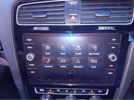 2019 Volkswagen Golf - thumbnail 18