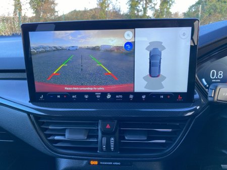 2025 Ford Focus ST-Line X 1.0 125BHP... Full leather seats thumbnail