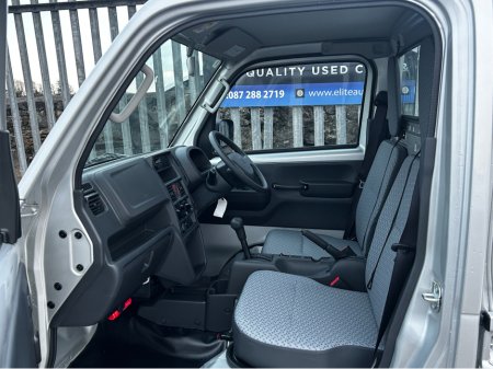 2025 Suzuki Carry Kai 660cc 350 kg Automatic 4wd €11,995 thumbnail