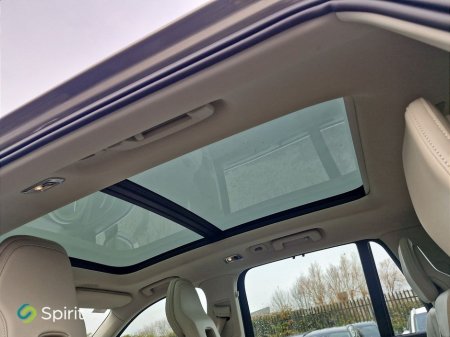 2022 Volvo XC90 - thumbnail 13