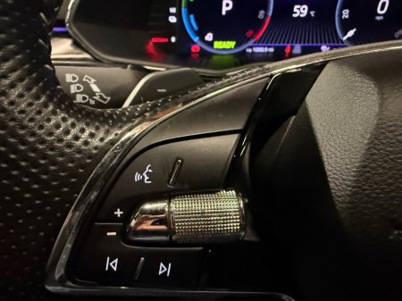 2022 Skoda Superb - thumbnail 20