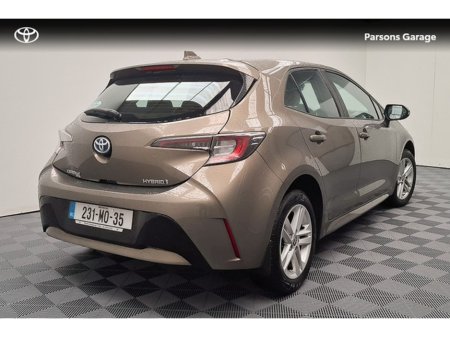 2023 Toyota Corolla COROLLA HYBRID LUNA H/B €27,995 thumbnail