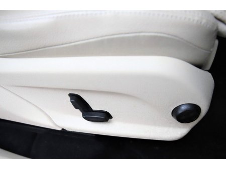 2017 Mercedes-Benz GLC Class 220 D 4MATIC *FULL BEIGE LEATHER* €29,890 thumbnail