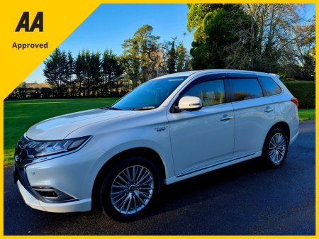 2020 Mitsubishi Outlander PHEV+4WD+AUTO €26,995 thumbnail