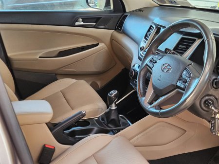 2018 Hyundai Tucson - thumbnail 15