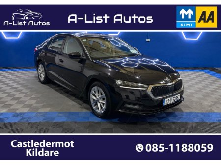 2021 Skoda Octavia - thumbnail 1