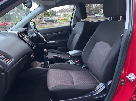 2018 Mitsubishi ASX - thumbnail 11