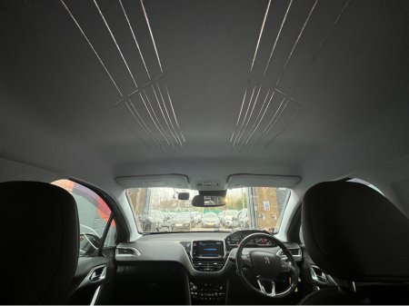 2018 Peugeot 2008 €14950! 2018 PEUGEOT 2008 AUTOMATIC ALLURE 1.2 AUTOMATIC / CRUISE CONTROL / REVERSE CAMERA AND MORE €14,950 thumbnail