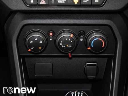 2026 Dacia Sandero Stepway Expression TCe 110 E06X thumbnail