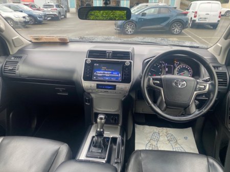 2018 Toyota Landcruiser 2.8 BUSINESS EDITION 5DR A €49,495