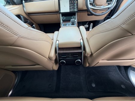 2023 Land Rover Range Rover - thumbnail 16