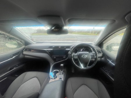 2019 Toyota Camry - thumbnail 12