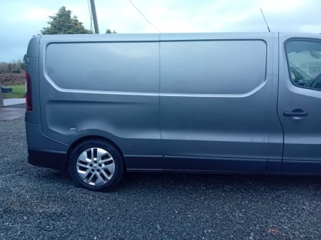 2018 Renault Trafic - thumbnail 5