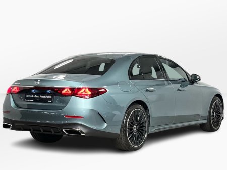 2026 Mercedes-Benz E Class 300de AMG - 20 Inch Alloys - Reversing Camera - Ambient Lighting - Sat Nav - Climate Control - Electric Heated Memory Seats - Keyless Start - Apple CarPlay/Android Auto €91,677