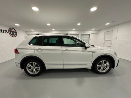 2019 Volkswagen Tiguan (191) TIGUAN 2.0TID R LINE DSG 4 MOTION LOW KMS VW/AUDI SPECIALISTS WWW.DENISDARCYCARS.IE €31,950 thumbnail