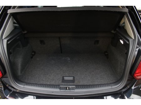 2017 Volkswagen Polo 1.2TSI HIGHLINE PLUS 5DR HATCHBACK AUTOMATIC // AS NEW CONDIITION // HEATED LEATHER SEATS // BUY WITH CONFIDENCE AA AND SIMI APPROVED DEALER 2026 // €13,950 thumbnail