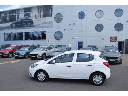 2016 Opel Corsa  €8,950