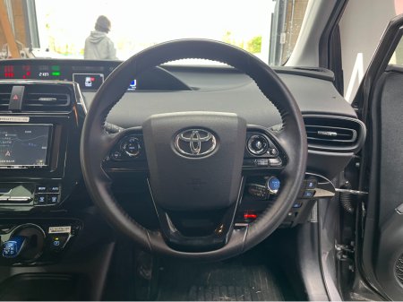 2022 Toyota Prius - thumbnail 7