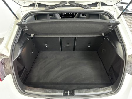 2019 Mercedes-Benz A Class - thumbnail 14