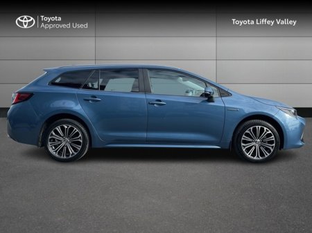 2021 Toyota Corolla - thumbnail 3