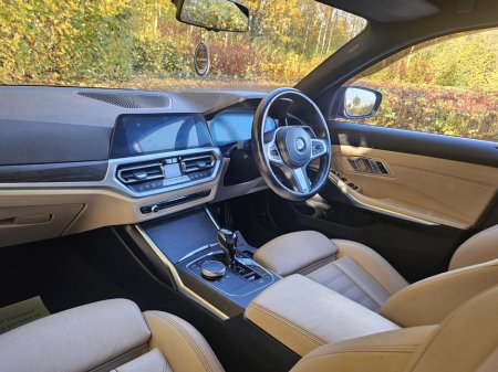 2019 BMW 3 Series - thumbnail 12