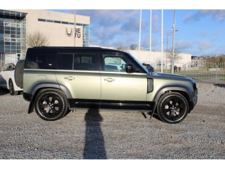 2022 Land Rover Defender - thumbnail 18