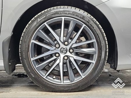 2023 Toyota Camry - thumbnail 11