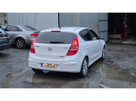2011 Hyundai i30 Comfort 1.6CRDi 128HP €3,995 thumbnail