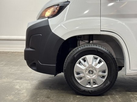 2026 Toyota Proace Max Proace Max GX 140hp €35,995 thumbnail