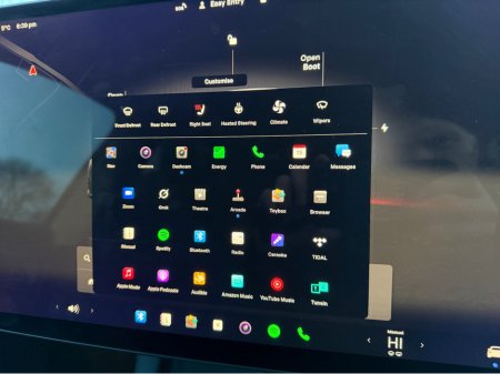 2023 Tesla Model Y - thumbnail 35