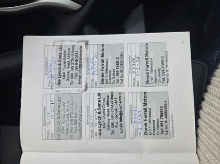 2014 Toyota Yaris Hybrid Luxury €11,950 thumbnail