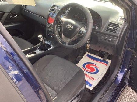 2010 Toyota Avensis - thumbnail 11