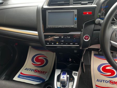 2017 Honda Fit - thumbnail 8