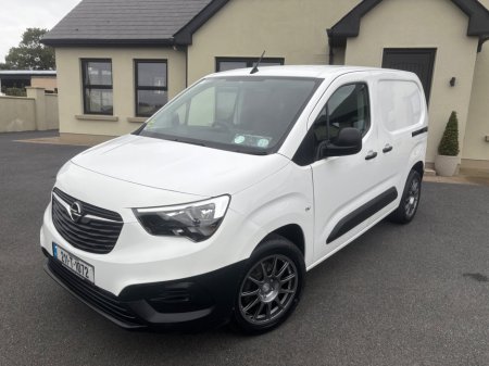 2021 Opel Combo  €10,500